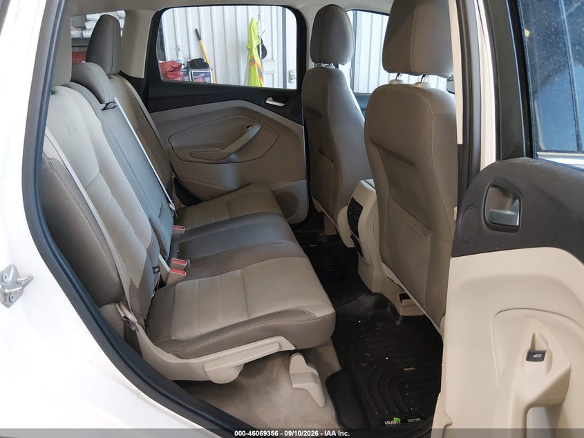 2016 FORD ESCAPE auction photo 8