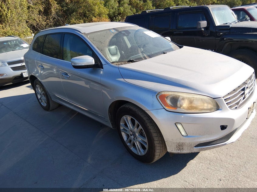 2015 VOLVO XC60 auction photo 1