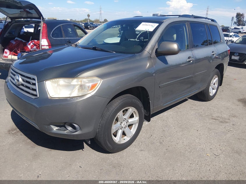 2009 TOYOTA HIGHLANDER auction photo 2