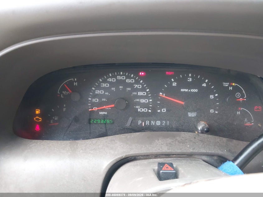 2003 FORD EXCURSION auction photo 7