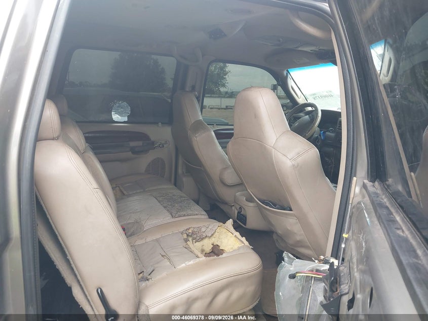 2003 FORD EXCURSION auction photo 8