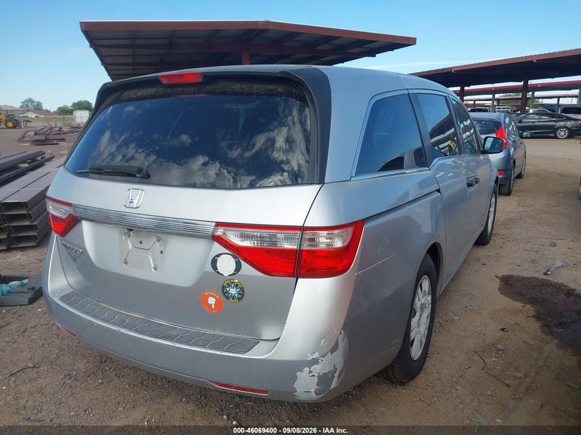 2013 HONDA ODYSSEY auction photo 4