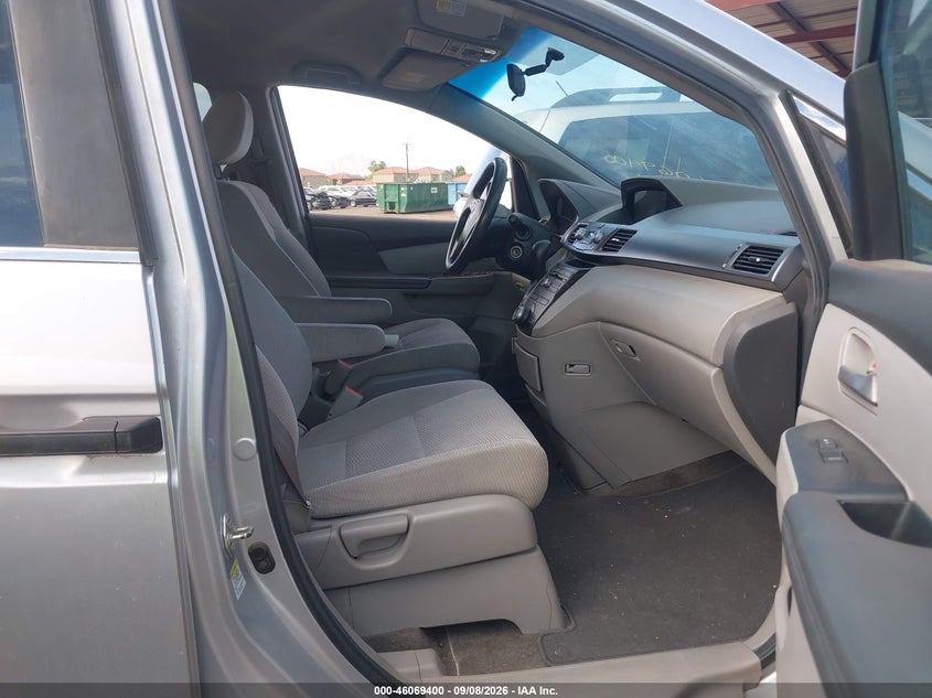 2013 HONDA ODYSSEY auction photo 5