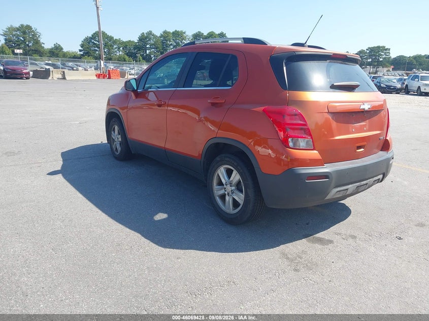 2015 CHEVROLET TRAX auction photo 3