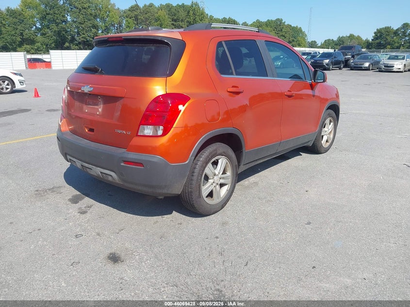 2015 CHEVROLET TRAX auction photo 4