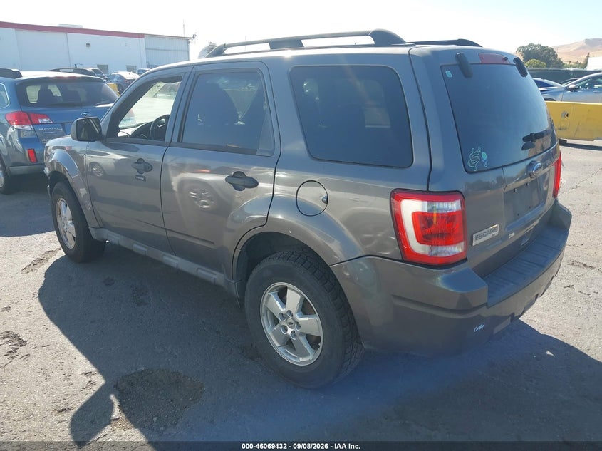 2012 FORD ESCAPE auction photo 3
