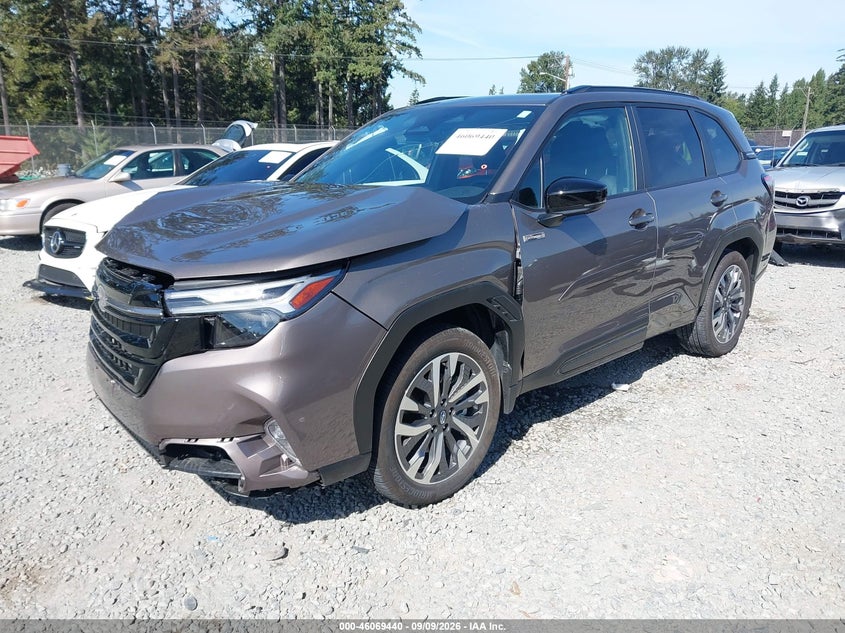 Vin: jf2slstd9sh433672, lot: 46568975, subaru forester touring hybrid 20252