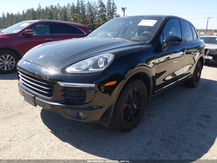 2016 PORSCHE CAYENNE auction photo 2