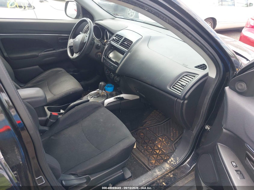 2014 MITSUBISHI OUTLANDER SPORT auction photo 5