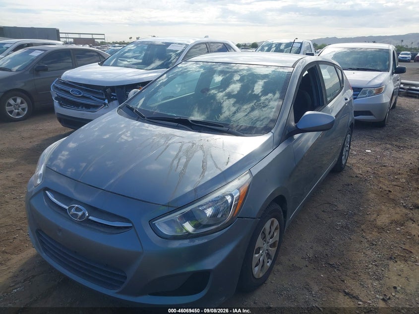2017 HYUNDAI ACCENT auction photo 2