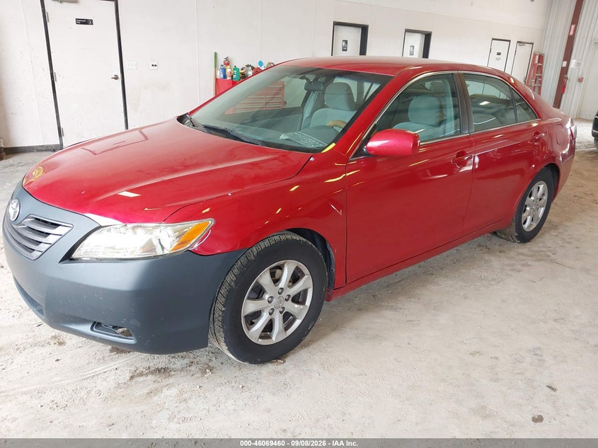 2009 TOYOTA CAMRY auction photo 2