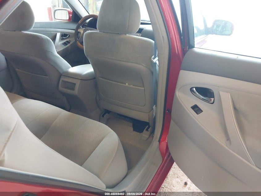 2009 TOYOTA CAMRY auction photo 8