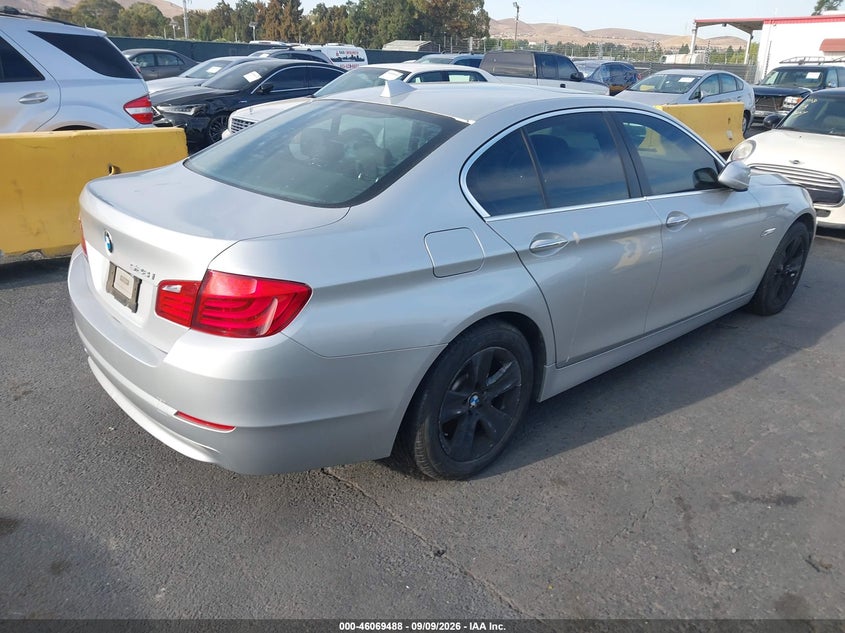 2012 BMW 528I auction photo 4