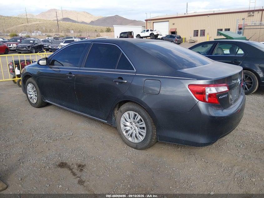 2014 TOYOTA CAMRY auction photo 3