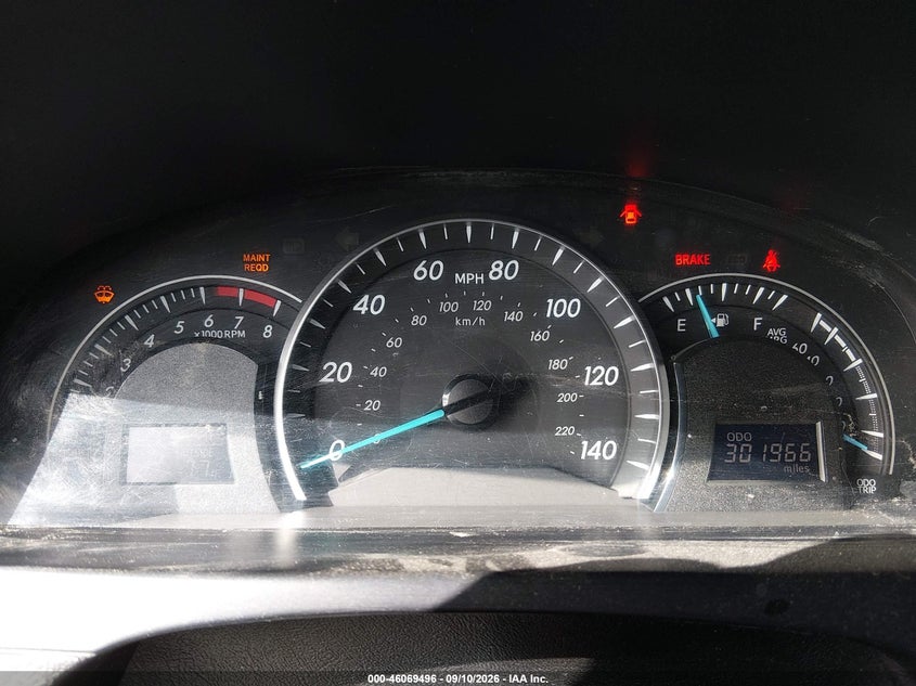 2014 TOYOTA CAMRY auction photo 7