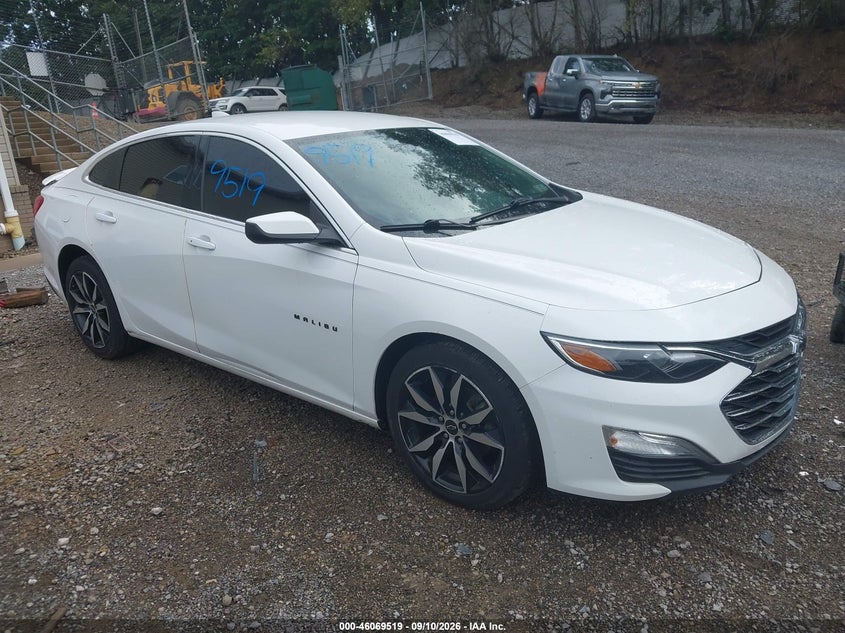 2020 CHEVROLET MALIBU auction photo 1