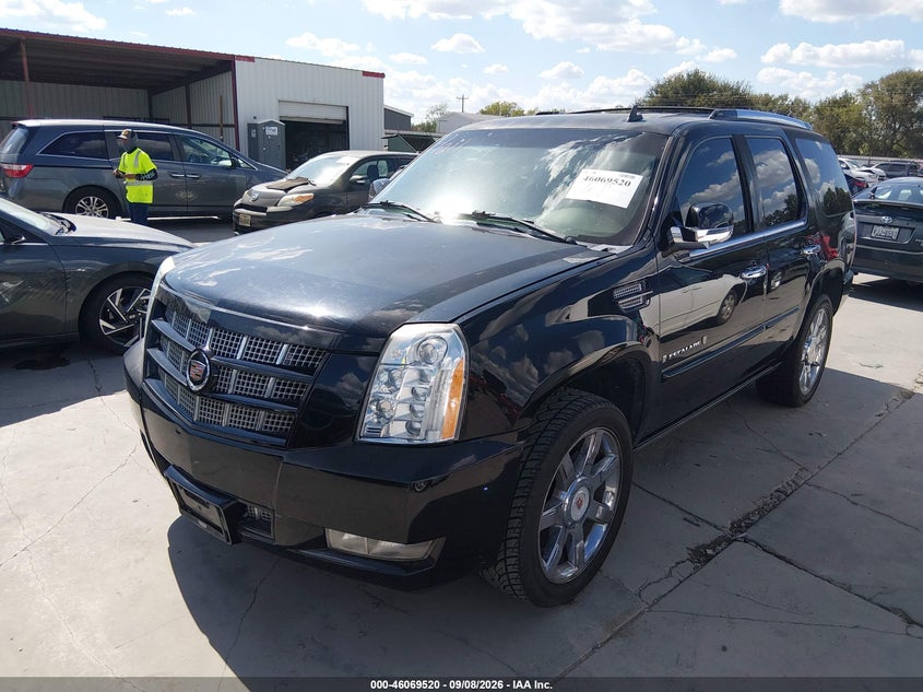 2007 CADILLAC ESCALADE auction photo 2