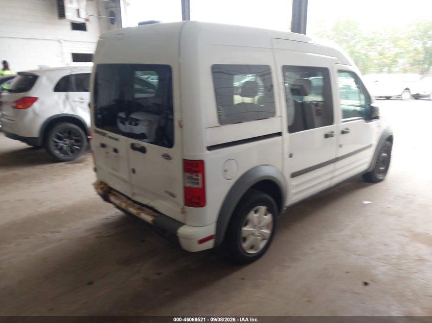 2010 FORD TRANSIT CONNECT auction photo 4