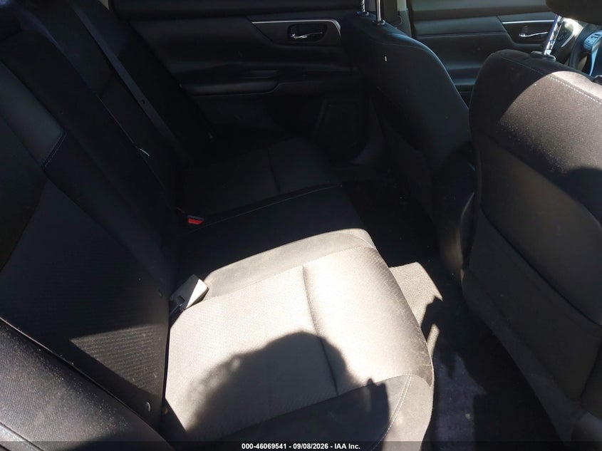 2016 NISSAN ALTIMA auction photo 8