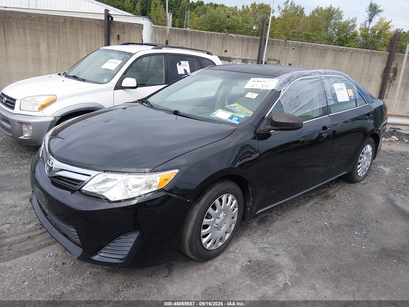 Vin: 4t4bf1fk1cr175605, lot: 46569092, toyota camry le 20122