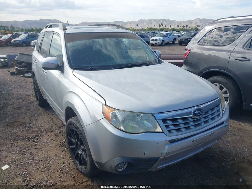 Vin: jf2shbec6bh762822, lot: 46569100, subaru forester 2.5x limited 2011 img_1