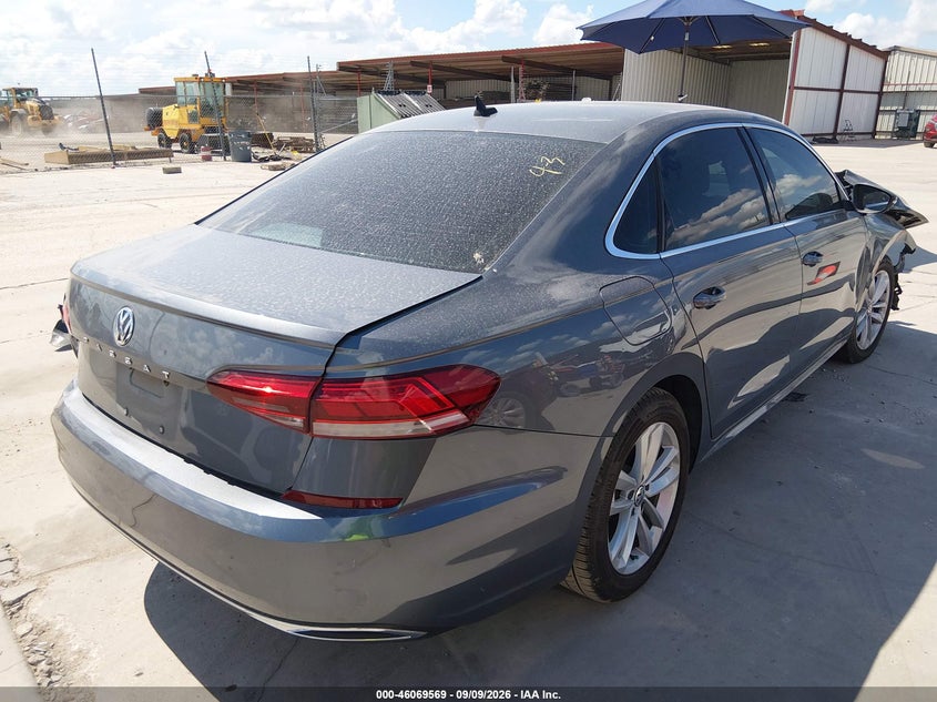 2020 VOLKSWAGEN PASSAT auction photo 4