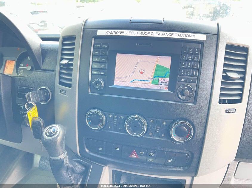 2016 MERCEDES-BENZ SPRINTER 2500 auction photo 6