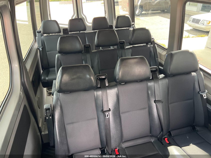 2016 MERCEDES-BENZ SPRINTER 2500 auction photo 8