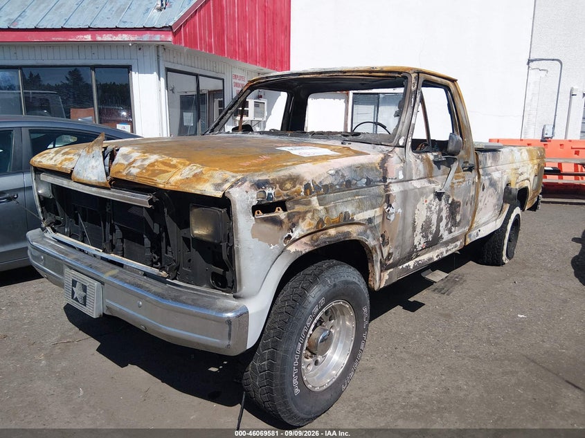 1985 FORD F250 auction photo 6