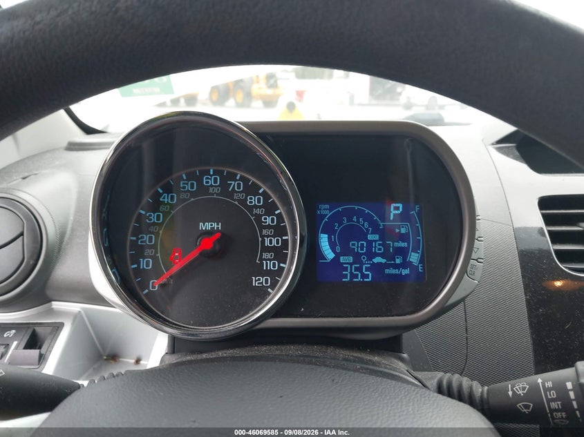 2015 CHEVROLET SPARK auction photo 7