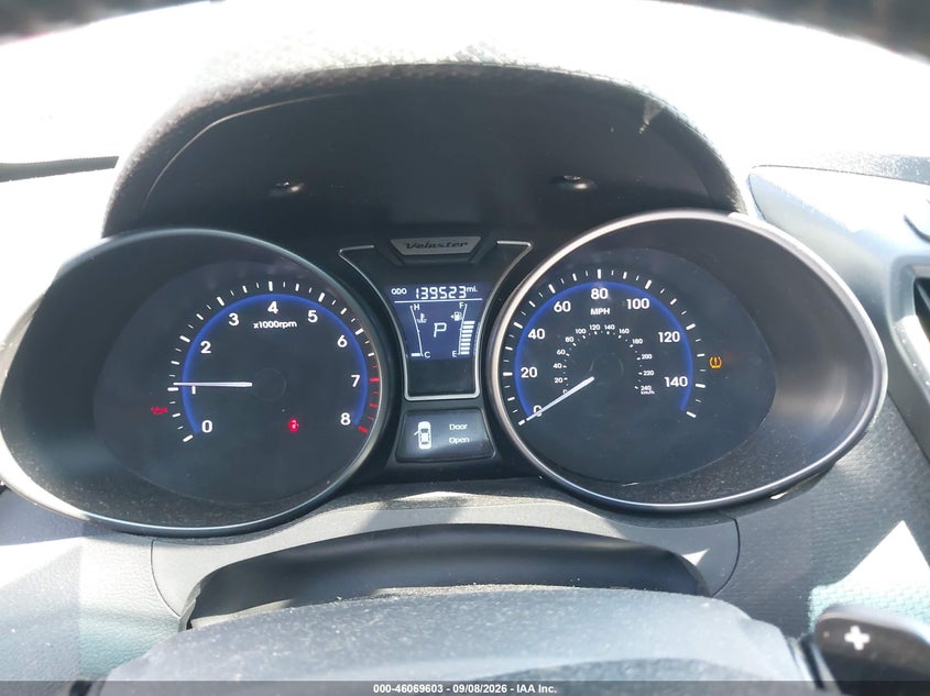 2014 HYUNDAI VELOSTER auction photo 7