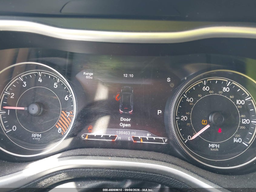 2014 JEEP CHEROKEE auction photo 7