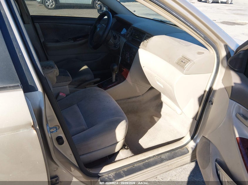 2005 TOYOTA COROLLA auction photo 5