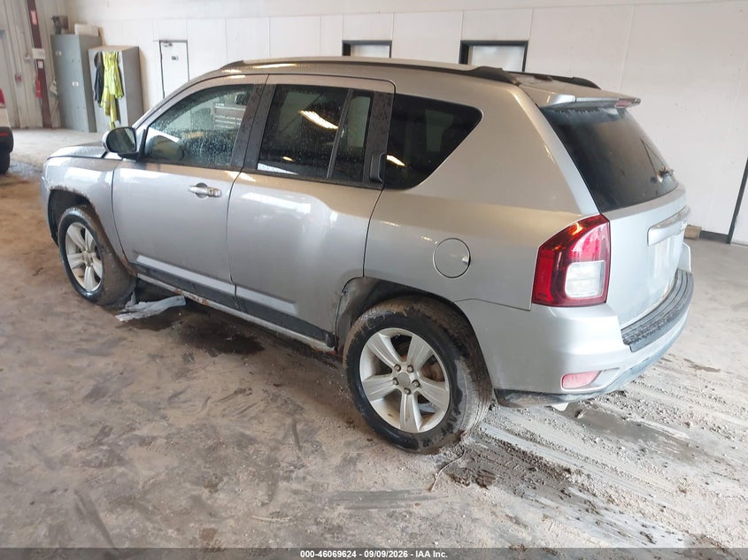 2017 JEEP COMPASS auction photo 3