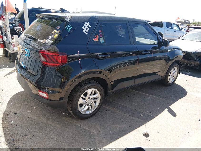 2021 HYUNDAI VENUE SE · Фото 4