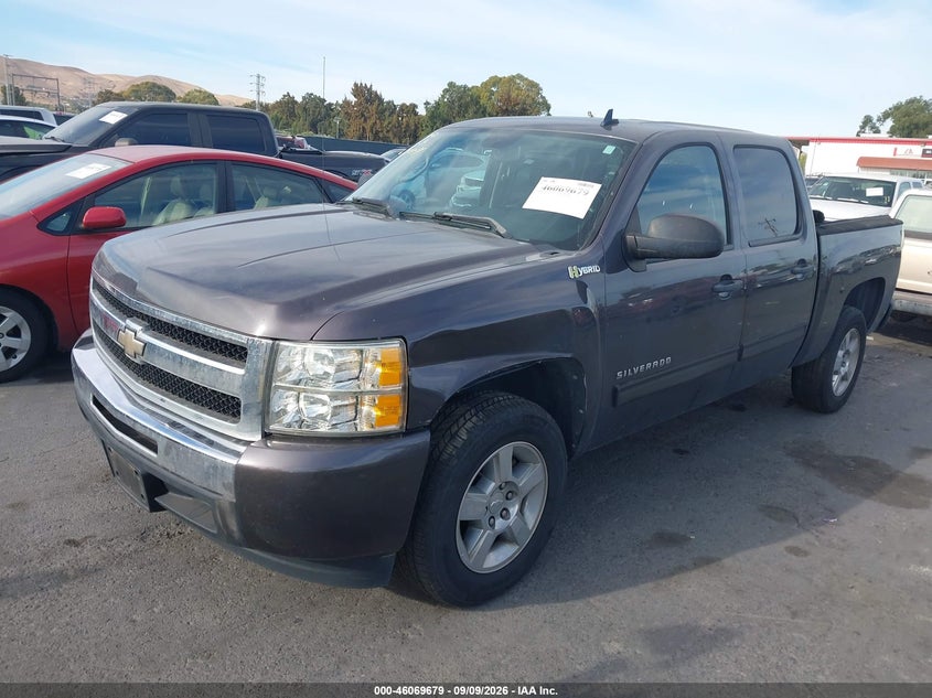 2010 CHEVROLET SILVERADO 1500 HYBRID auction photo 2