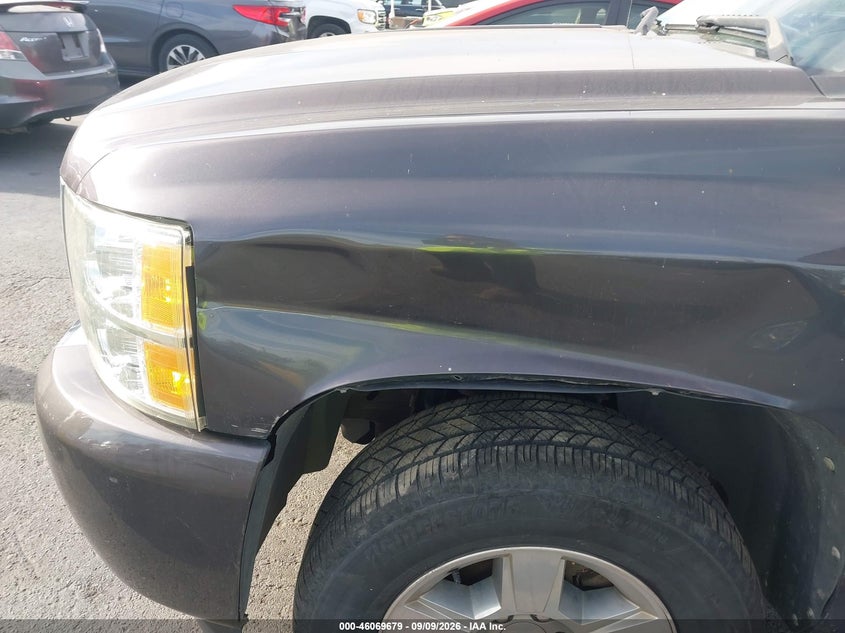 2010 CHEVROLET SILVERADO 1500 HYBRID auction photo 6