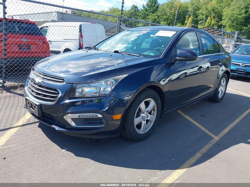2016 CHEVROLET CRUZE LIMITED auction photo 2