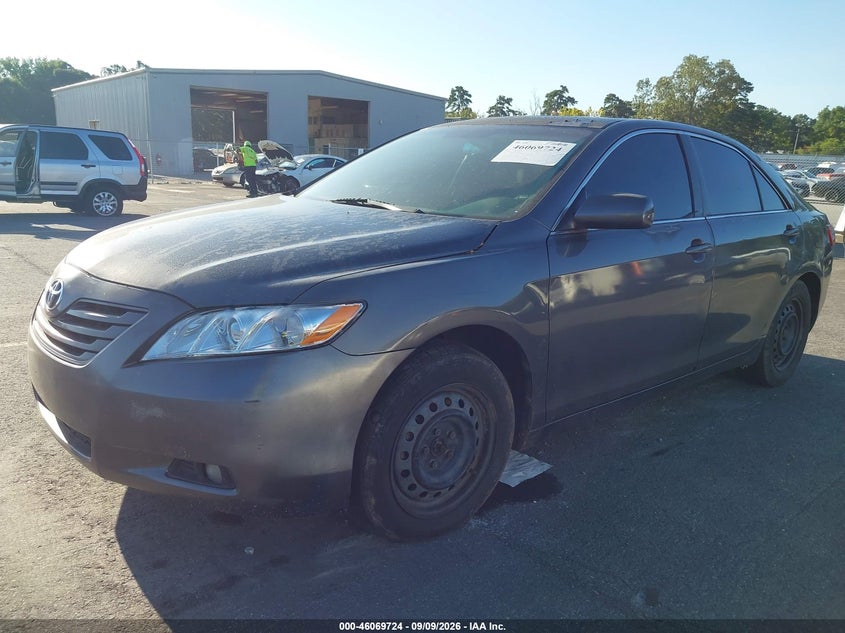 2009 TOYOTA CAMRY auction photo 2