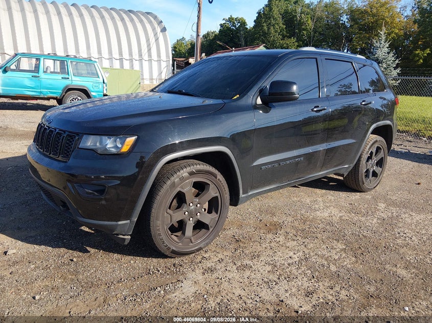 2018 JEEP GRAND CHEROKEE auction photo 2
