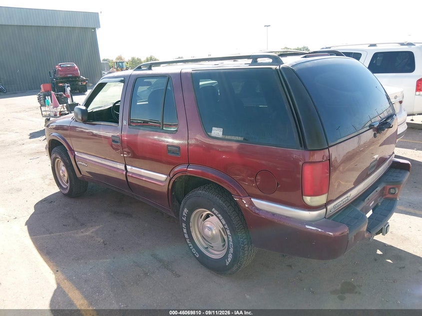 GMC JIMMY 2000 VIN 1GKDT13W6Y2242097