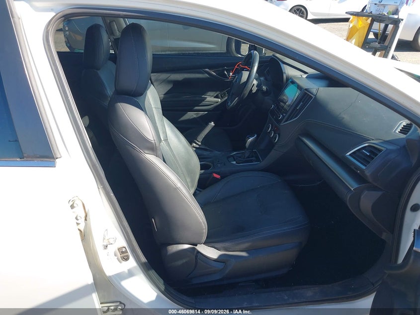 2017 SUBARU IMPREZA auction photo 5