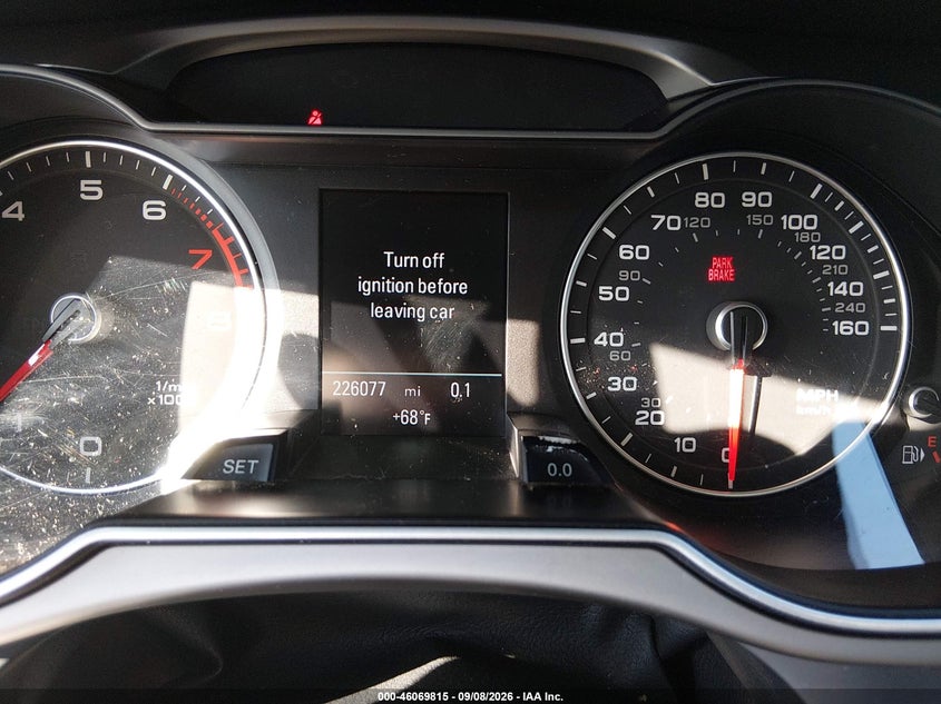 2014 AUDI A4 auction photo 7