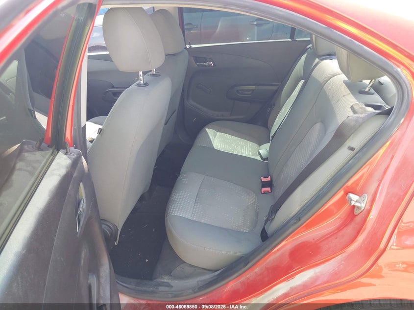 2012 CHEVROLET SONIC auction photo 8
