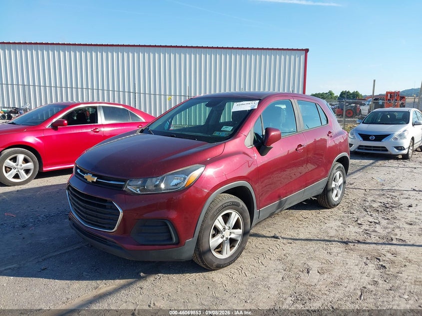 2017 CHEVROLET TRAX auction photo 2