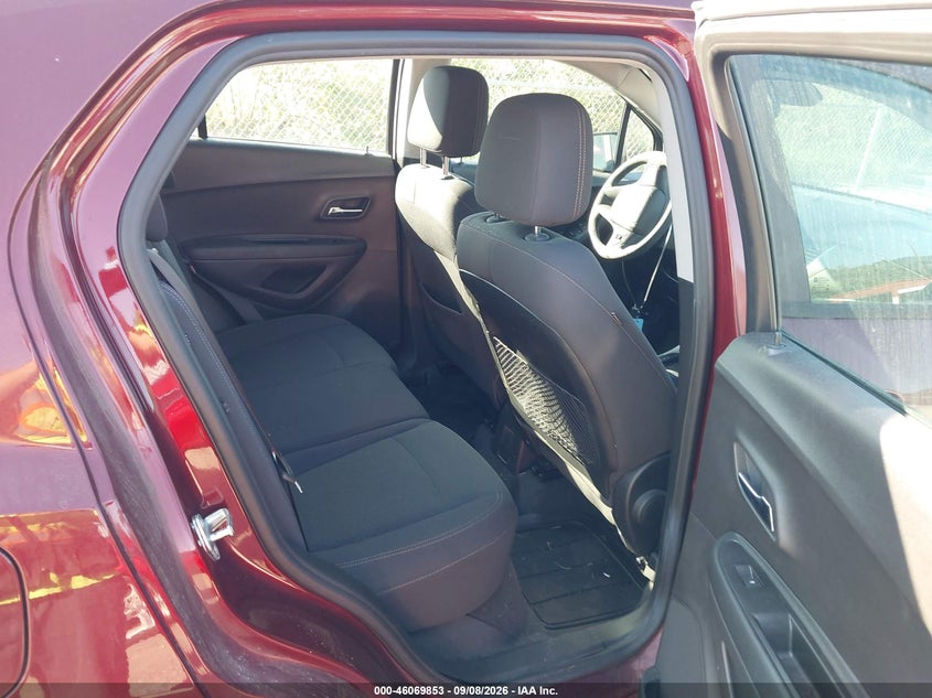 2017 CHEVROLET TRAX auction photo 8