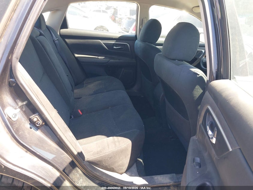 2015 NISSAN ALTIMA auction photo 8