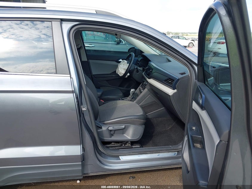 2022 VOLKSWAGEN TAOS 1.5T SE · Фото 5