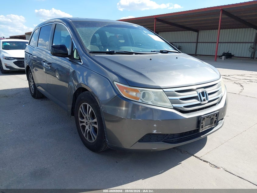 2012 HONDA ODYSSEY auction photo 1