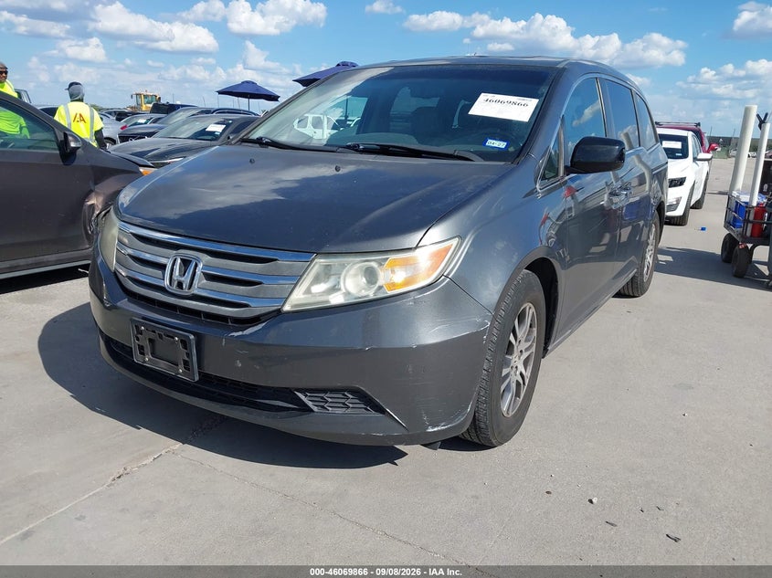 2012 HONDA ODYSSEY auction photo 2